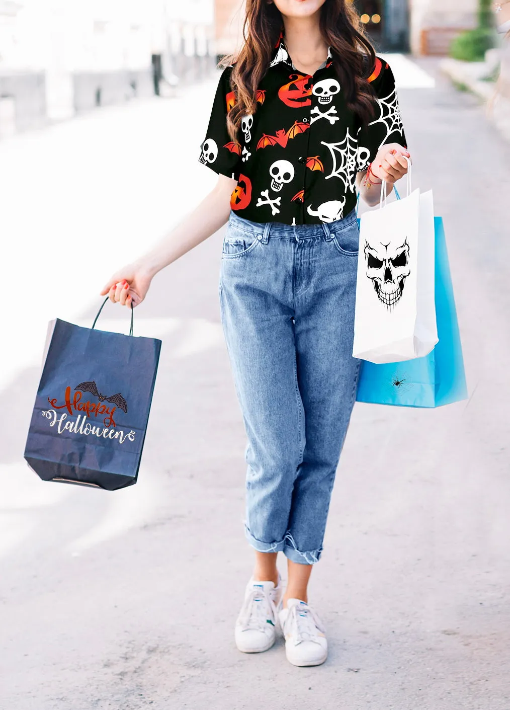 La Leela Halloween Women's Pumpkin Bat And Skull Cross Web Printed Black Shirt