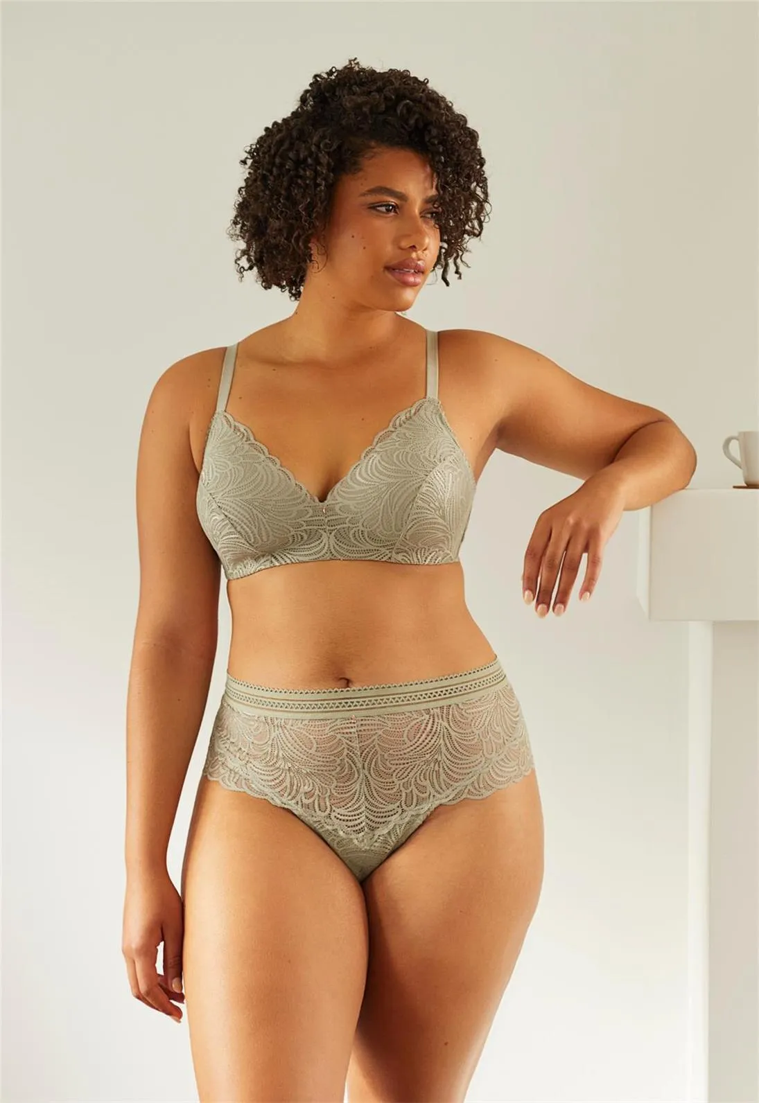 London Fog Wire-Free Bra