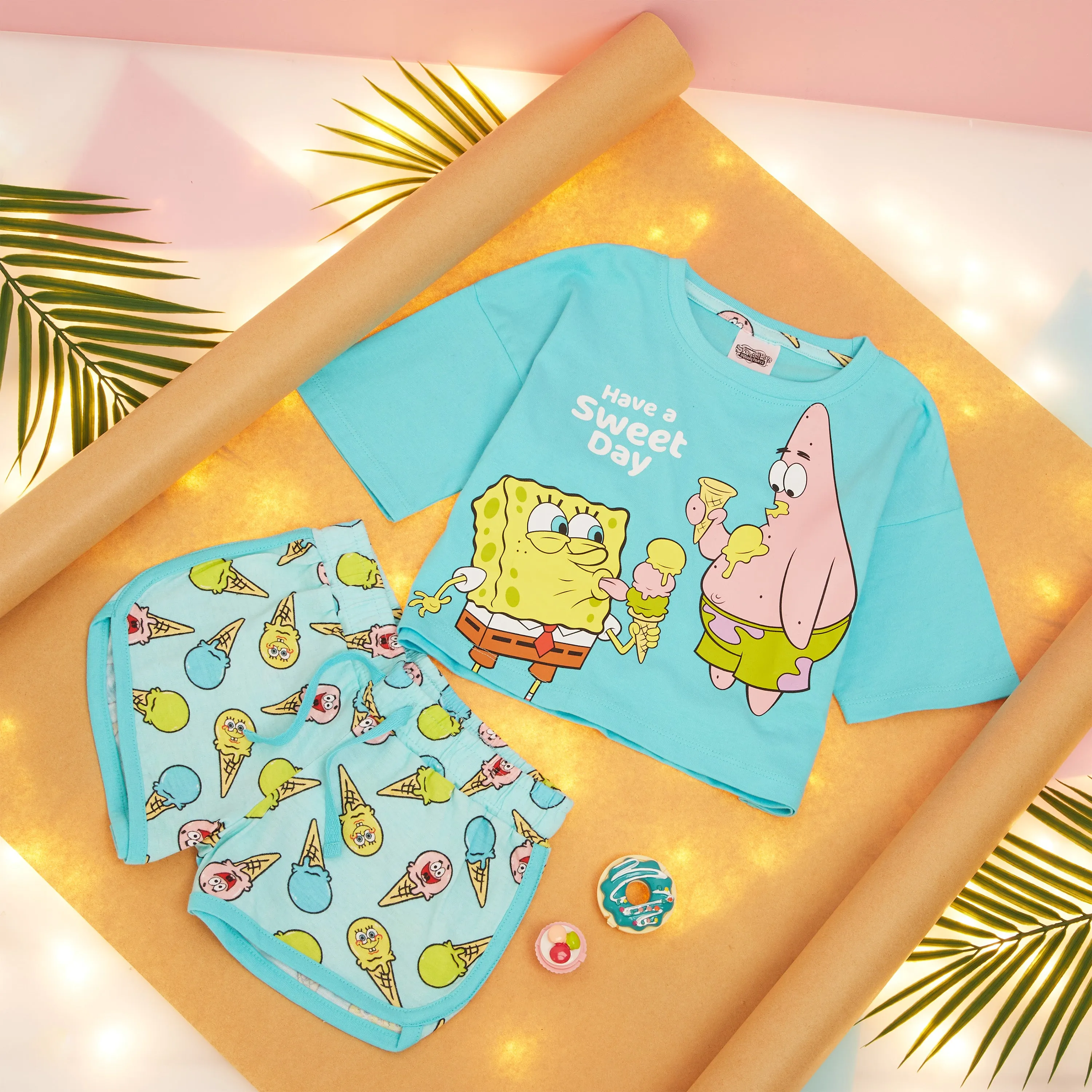 SPONGEBOB SQUAREPANTS Girls Pyjamas,  Cropped T-Shirt & Shorts Nightwear for Girls